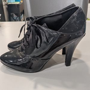 Black Laces Oxford Heels, Size 9.5